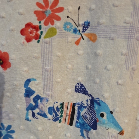 Dickies Red Trim Dog and Floral Scrub Top - Picture 3 of 6